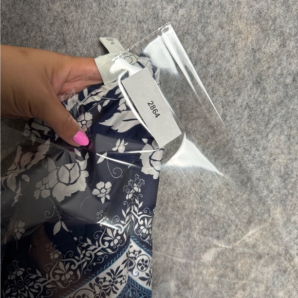 Ann Taylor Loft Women Size 6‎ Petite Blue Y2K Halter Sleeveless Top - Picture 7 of 7